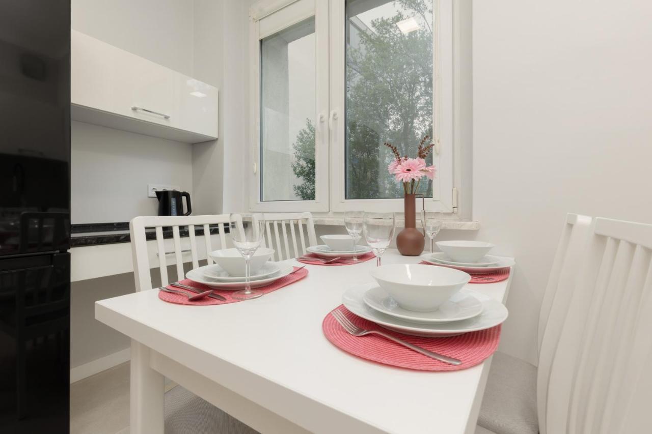 Bright Apartment Kasprzaka Warsaw Wola Near Metro Station By Noclegi Renters Eksteriør bilde